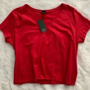 short sleeve v neck cropped shirt